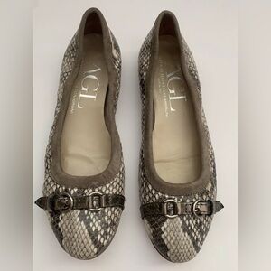 AGL snakeskin ballet flats Size 8.5